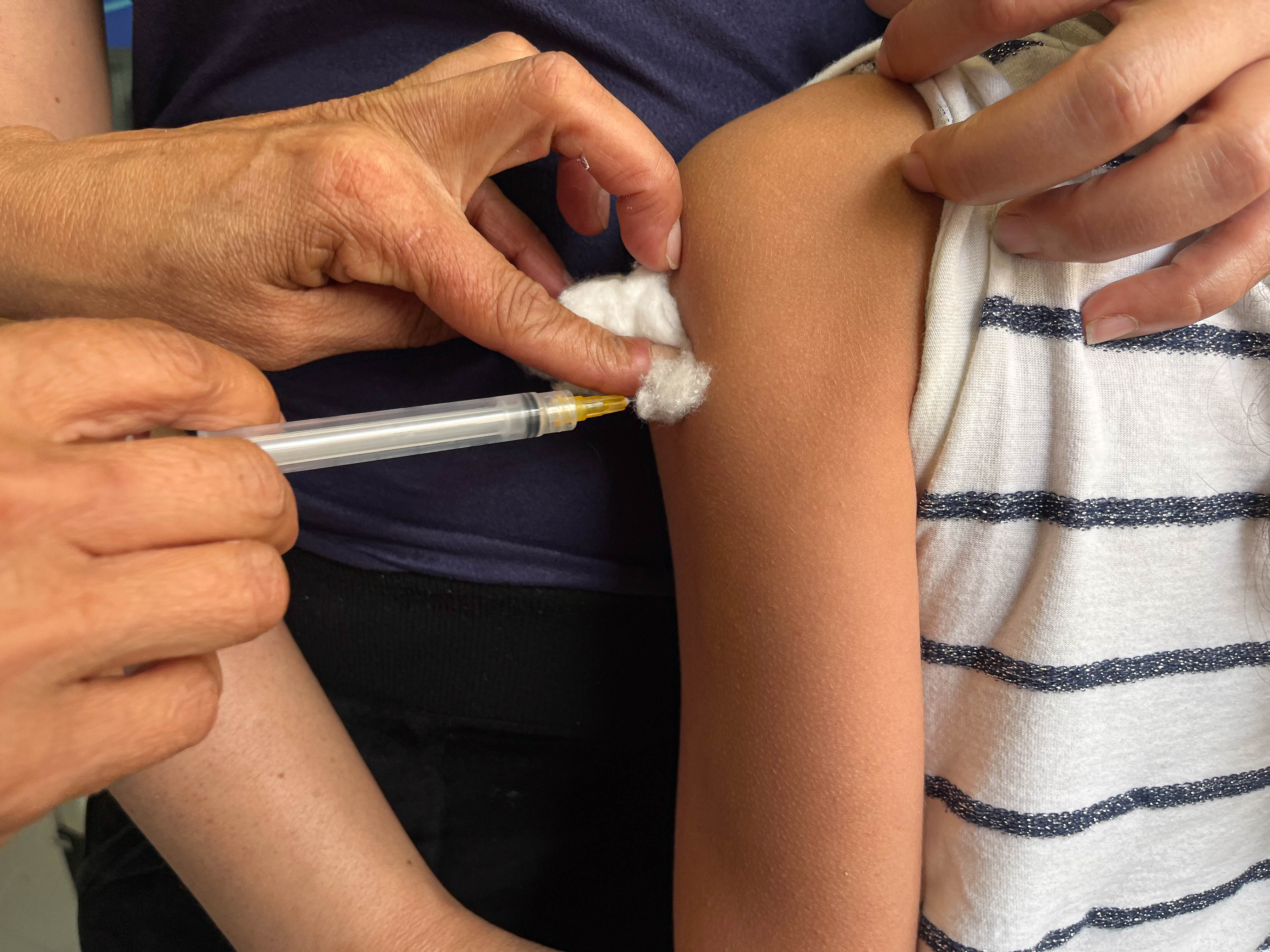 Taboão da Serra fortalece imunização de crianças e adolescentes com 1.349 doses aplicadas durante Dia D