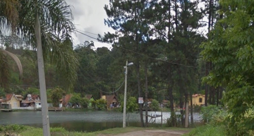 Dois jovens morrem afogados em lago da Resseca  em Itapecerica da Serra
