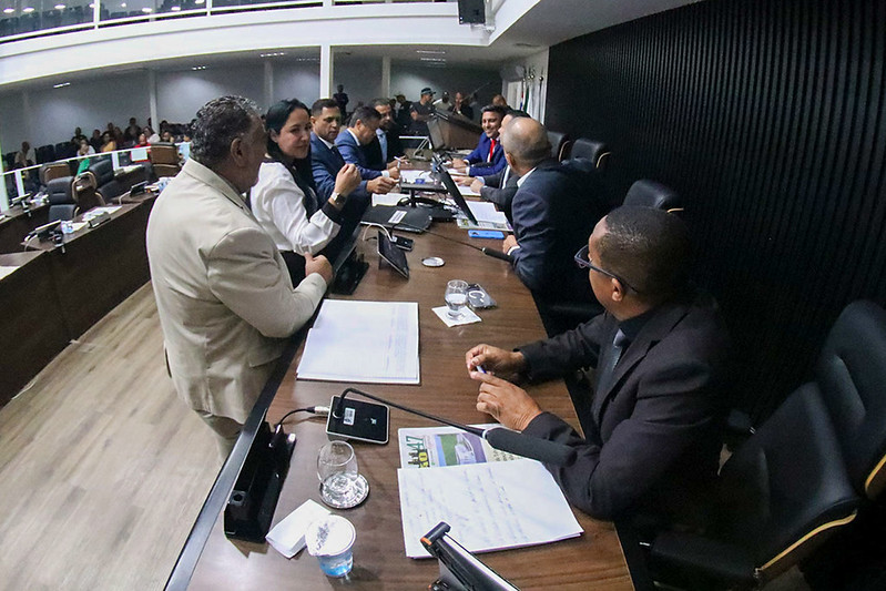 Câmara aprova pacote de projetos que impacta servidores e reforça segurança em Taboão da Serra