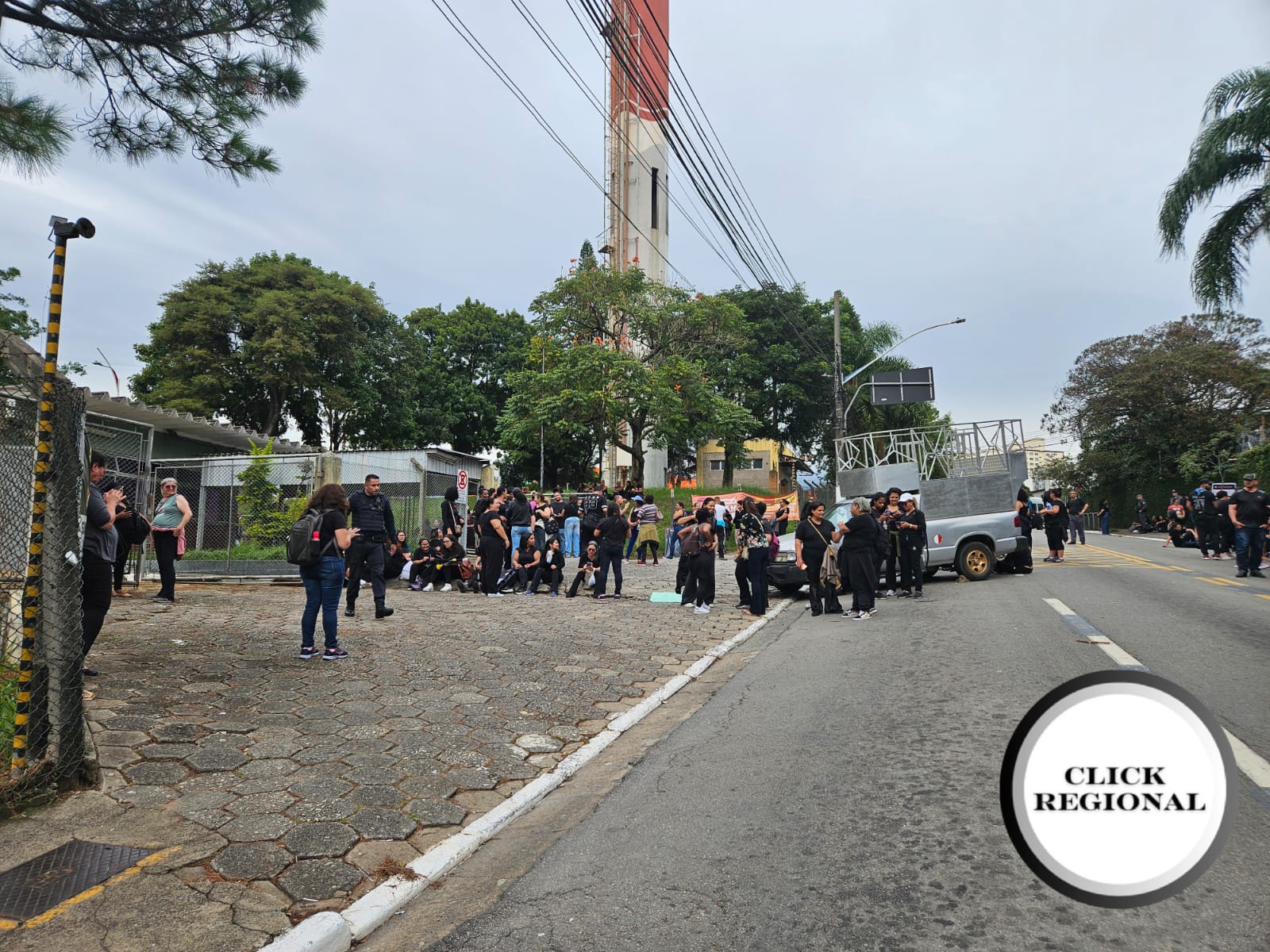 Servidores de Taboão da Serra encerram greve 