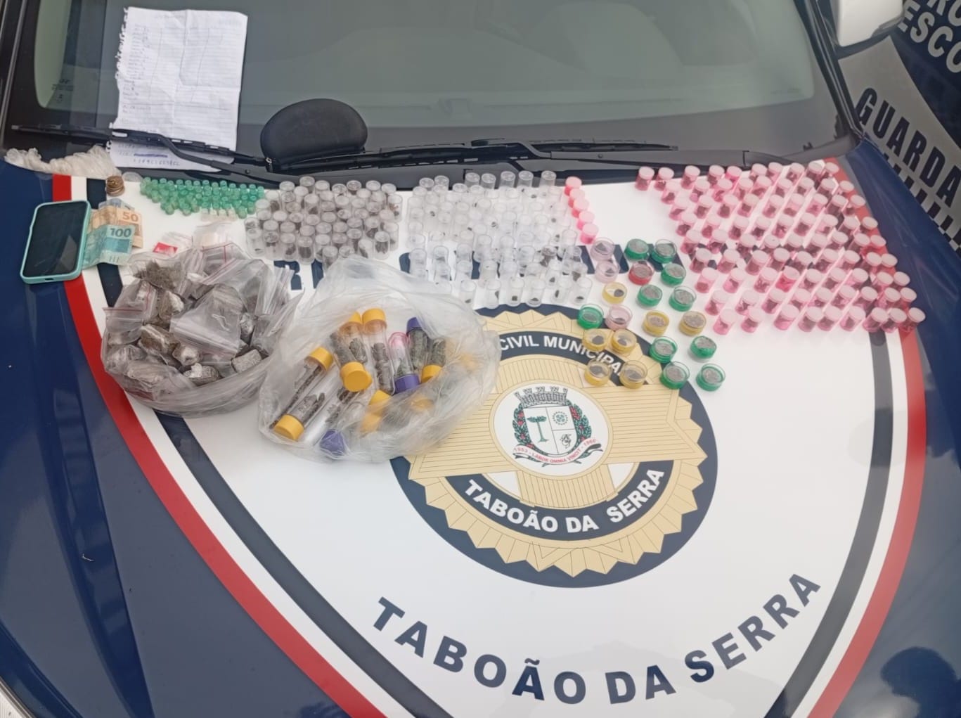 GCM apreende menor por tráfico de drogas nas imediações de escolas em Taboão da Serra