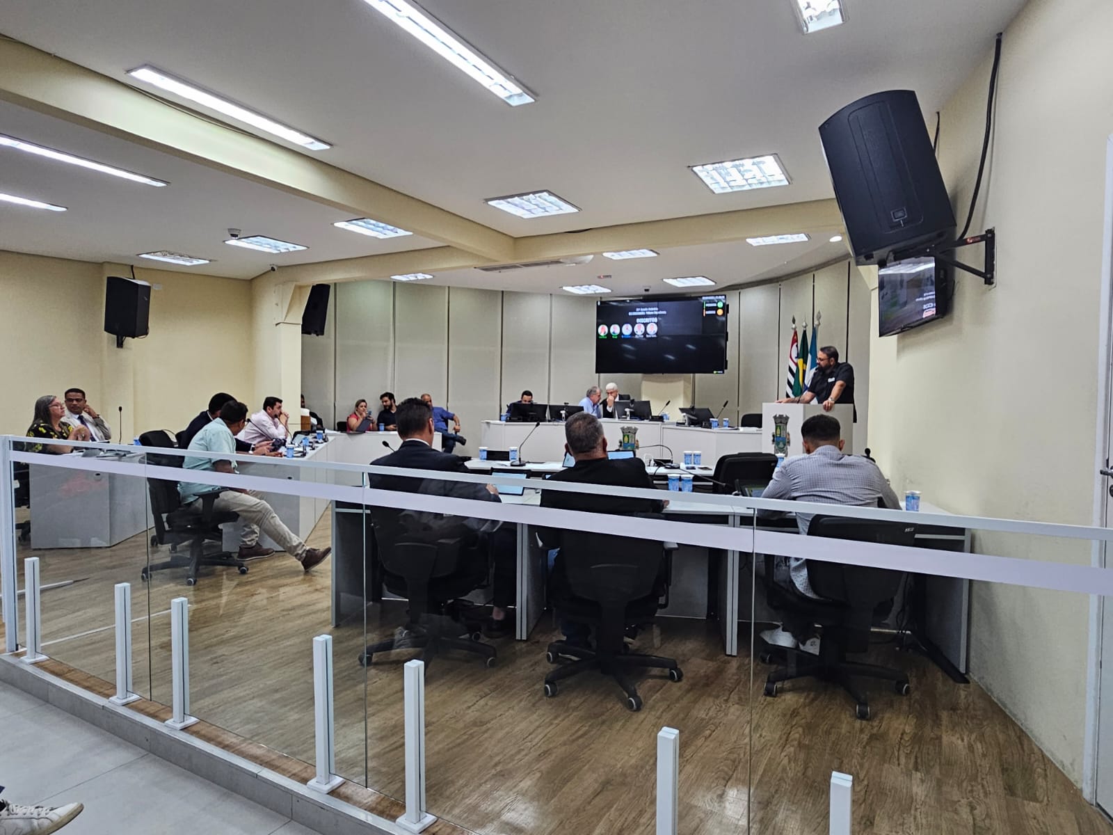 Câmara debate segurança, videomonitoramento e convocação da GCM de Itapecerica da Serra