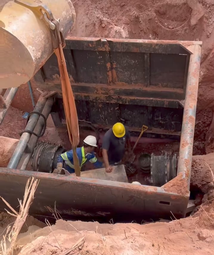 Três dias sem água e contando: Sabesp admite que normalização só virá no domingoem Itapecerica da Serra