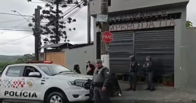 Advogado é executado a tiros enquanto almoçava em Itapecerica da Serra