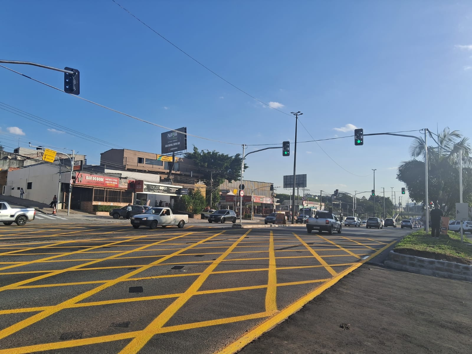 Semáforo próximo à antiga Casa da Pamonha será desligado para testes nos próximos dias, anuncia Prefeitura