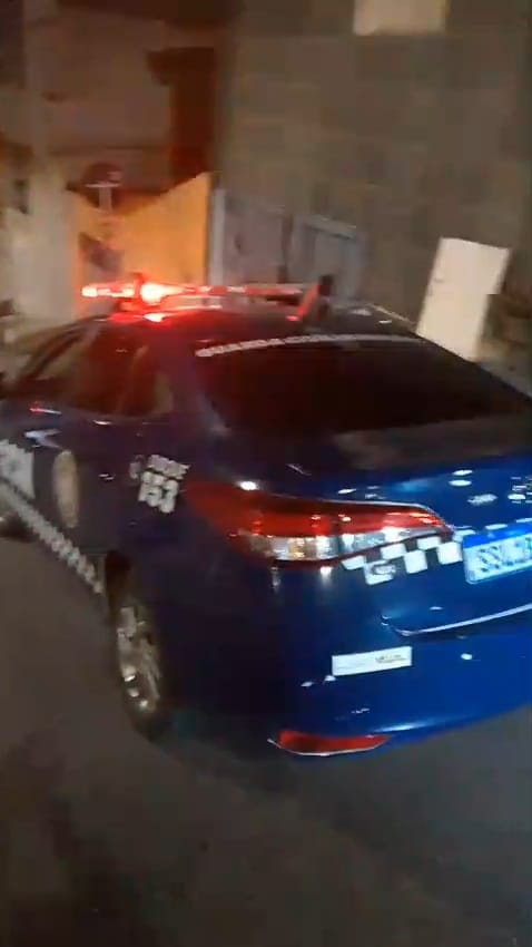 Carro furtado em Embu das Artes é recuperado pela GCM em Taboão da Serra