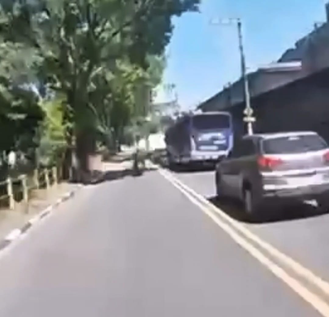 GCM recupera moto roubada após perseguição e suspeito é detido em Taboão da Serra