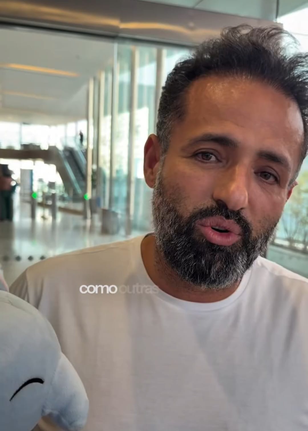 Ney Santos recebe alta após retirar tumor raro no pâncreas e mantém planos para 2026