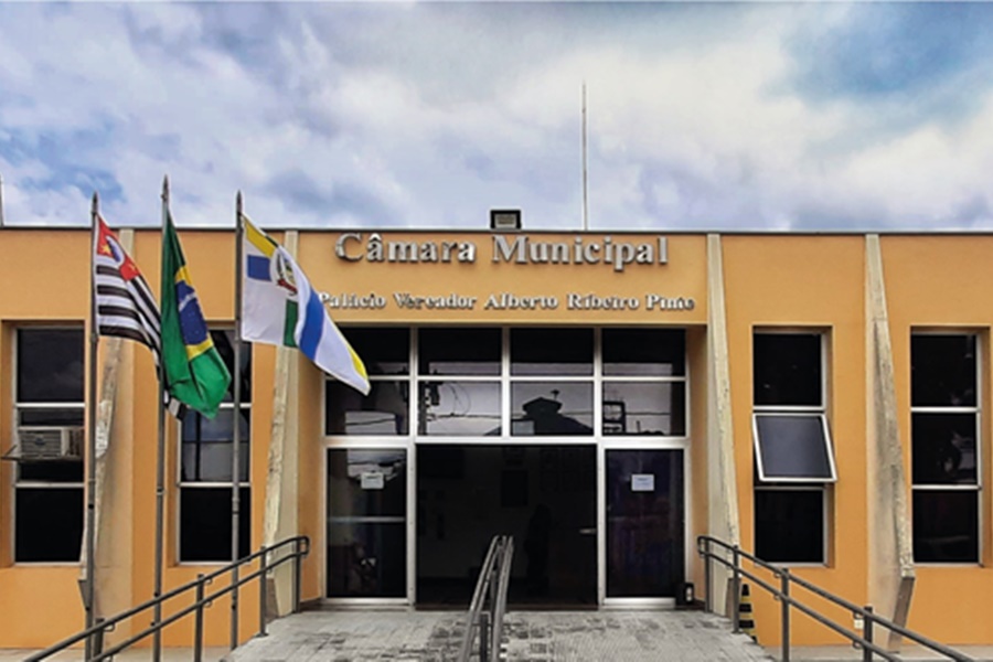 Câmara de Embu-Guaçu unifica denúncias contra vereador e pode abrir processo de cassação