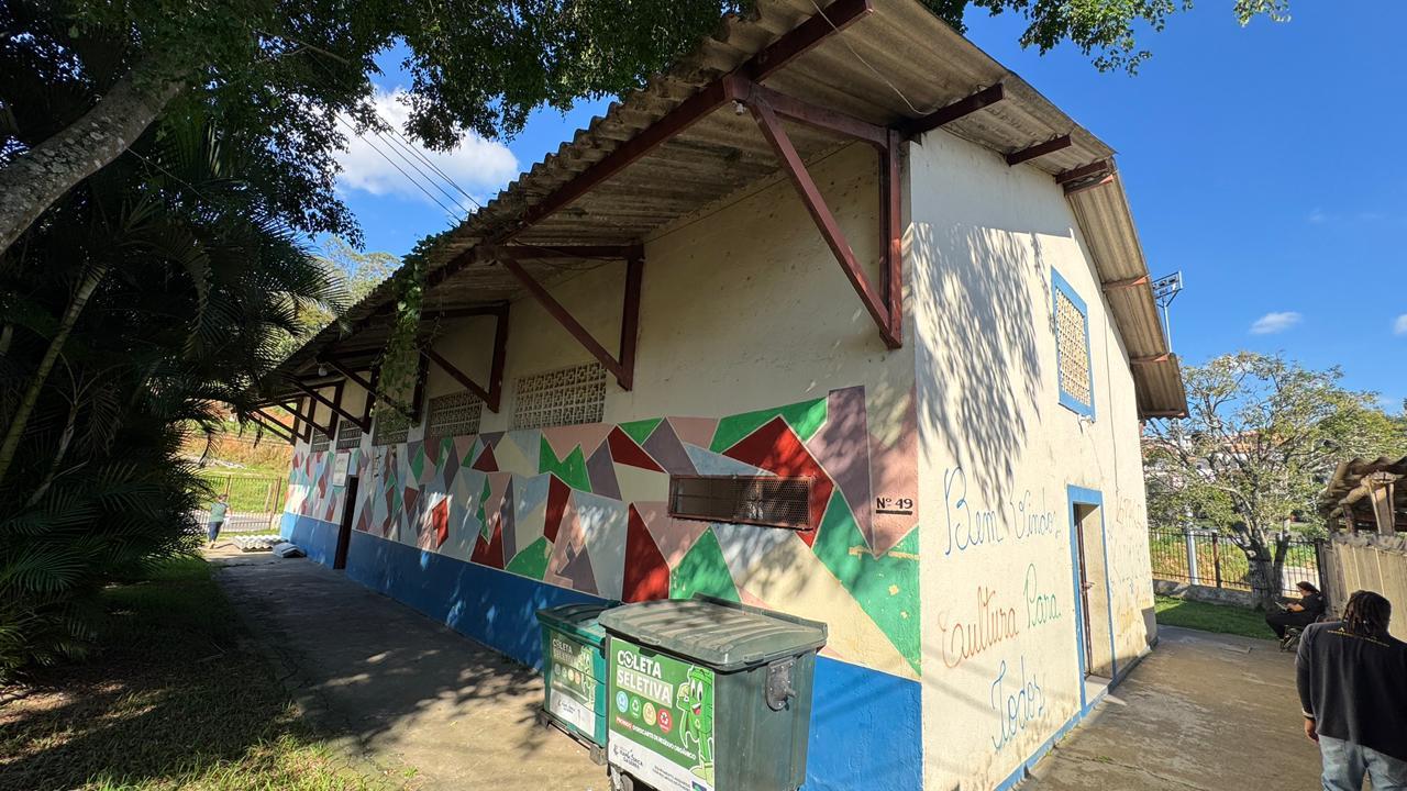 Prefeitura reforma espaço de cultura do Jardim Jacira em Itapecerica da Serra