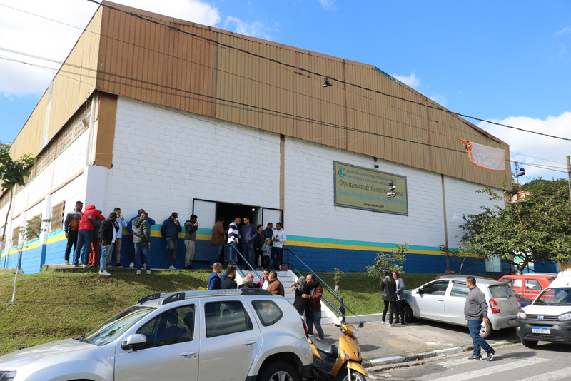 Ginásio do Parque Paraíso é entregue reformado