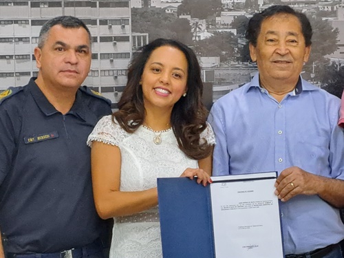 Aprígio nomeia nova secretária de Segurança