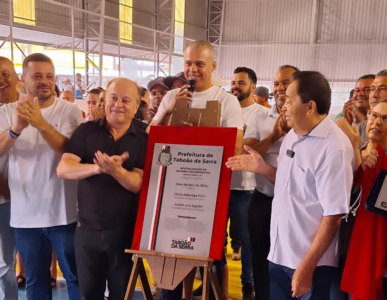 Aprígio entrega quadra CSU no Parque Pinheiros totalmente revitalizada 