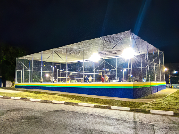Nova quadra de areia é entregue no Parque Paraíso em Itapecerica da Serra